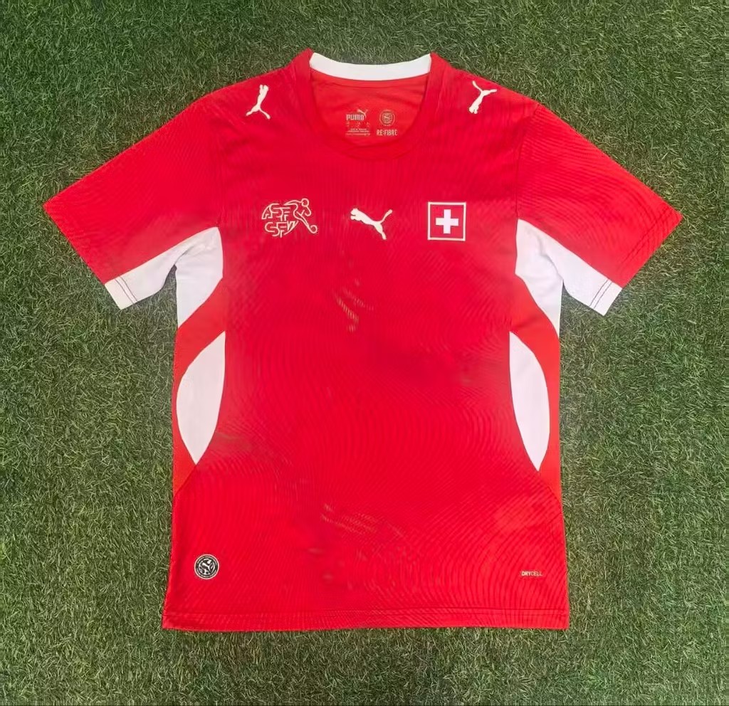 Camiseta Suiza Tipo Fan Local (S)
